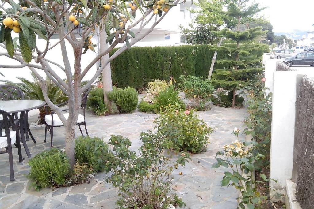 Bonito Apartamento De 3 Hab. Con Jardin Roses Esterno foto